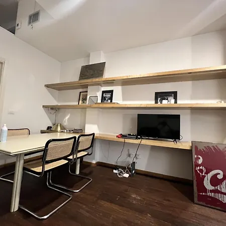Your Studio @Porta Santo Stefano-2